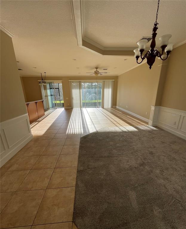 Building Photo - 8314 Vía Verona