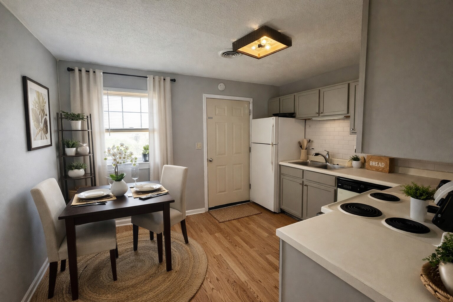 Building Photo - 121 Arcadia Ln