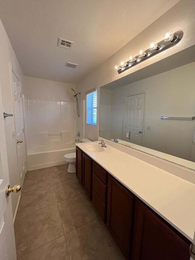 Building Photo - **COMING SOON 10/03/2025**4-Bedroom Home i...