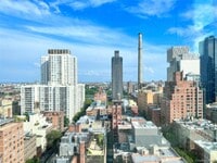 Building Photo - 404 E 76th St
