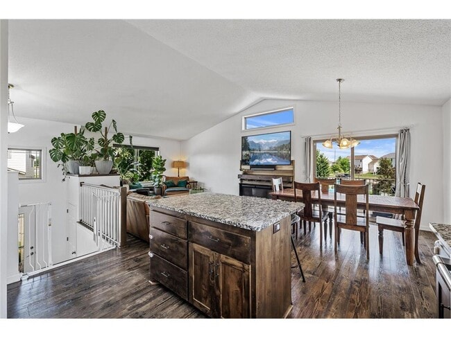 Building Photo - 12169 Hupp St NE