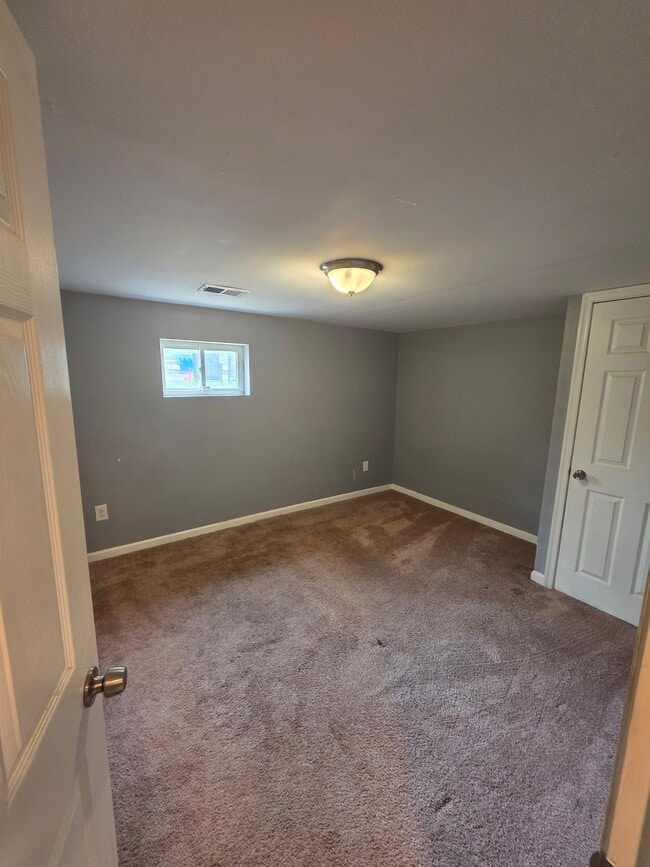 Building Photo - 7509 Lenham Dr