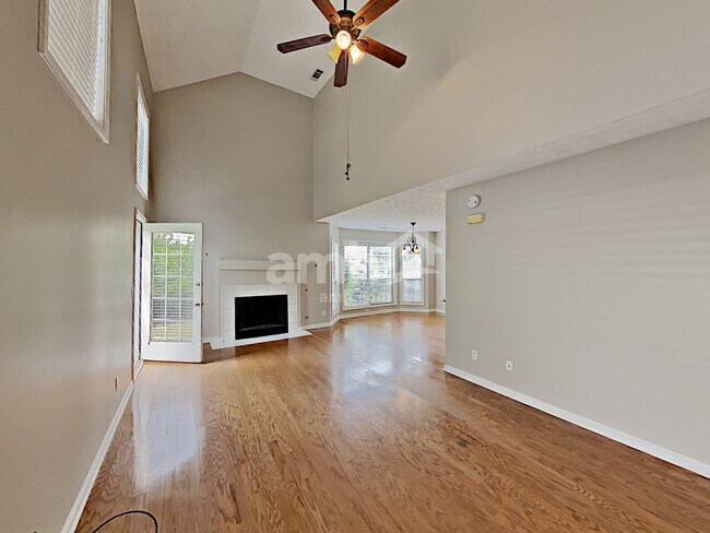 Building Photo - 3731 Avensong Village Cir
