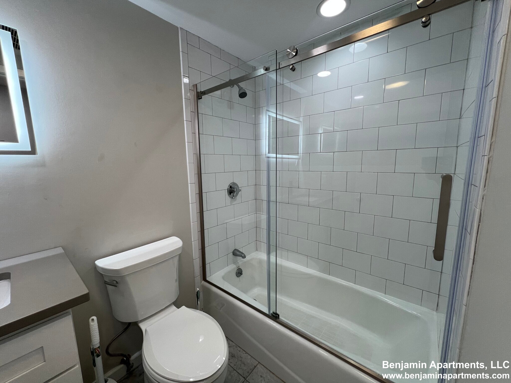 Building Photo - 1601 Washington St