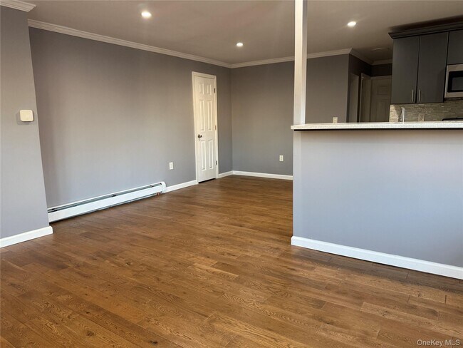 Building Photo - 114-60 226th St