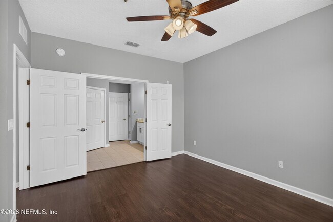 Building Photo - 11251 Campfield Dr