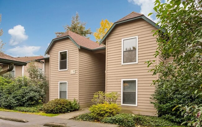 Building Photo - 13801 Old Redmond Rd