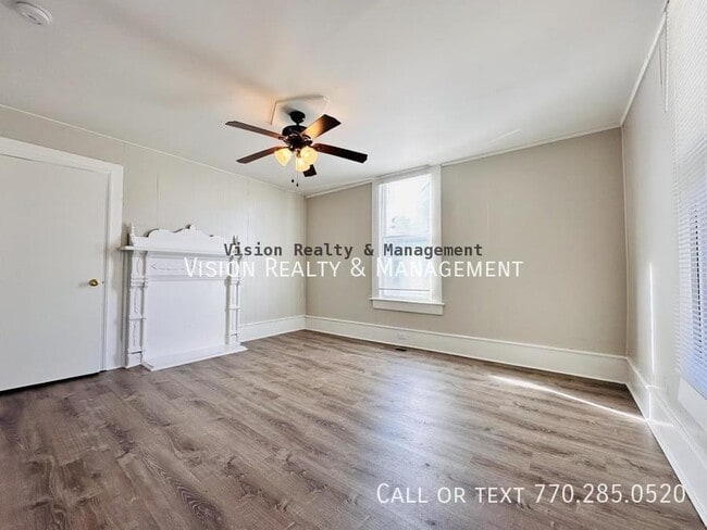 Building Photo - 31 Reynolds St