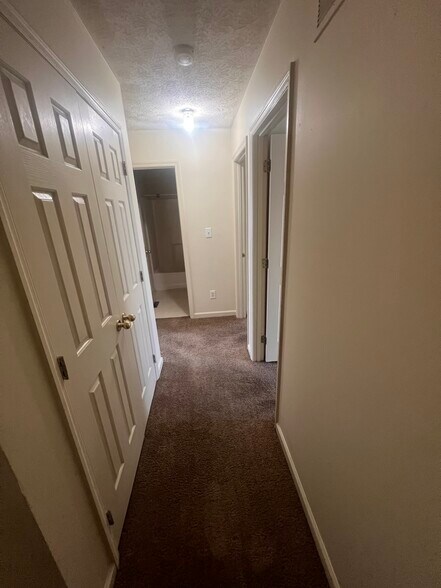 Building Photo - 2801 Styx Ct