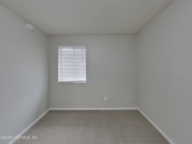 Building Photo - 4963 Beige St