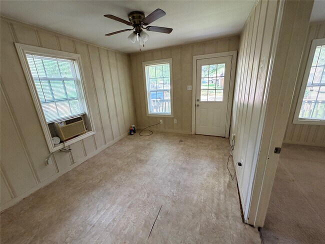 Building Photo - 2019 Alliance St