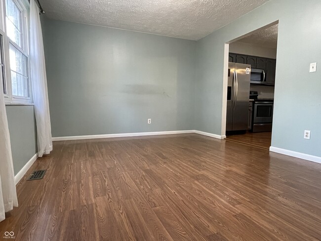 Building Photo - 3306 Corey Dr