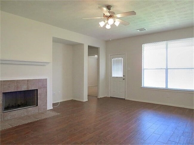 Building Photo - 6410 Bonnie Chase Ln