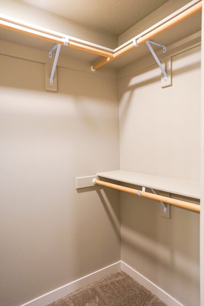 Building Photo - 3 CAR GARAGE