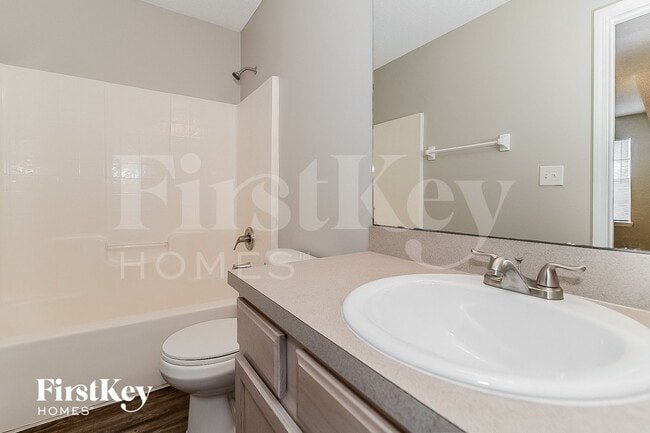 Building Photo - 12658 Holly Springs Ct