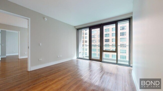 Building Photo - 237 E 34th St