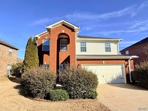 Building Photo - 5031 SE Valley Cove Dr