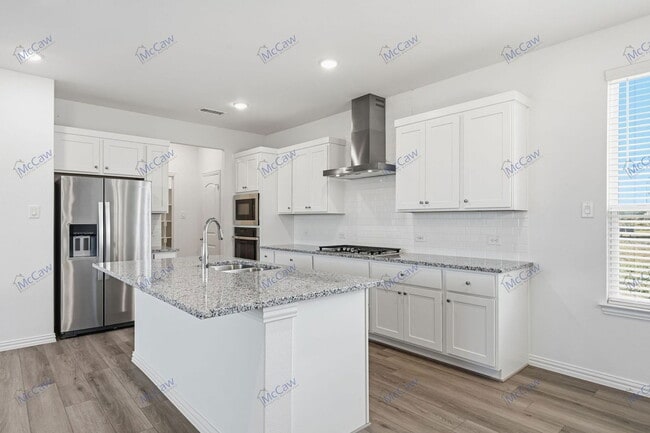 Building Photo - 239 Golden Run Dr