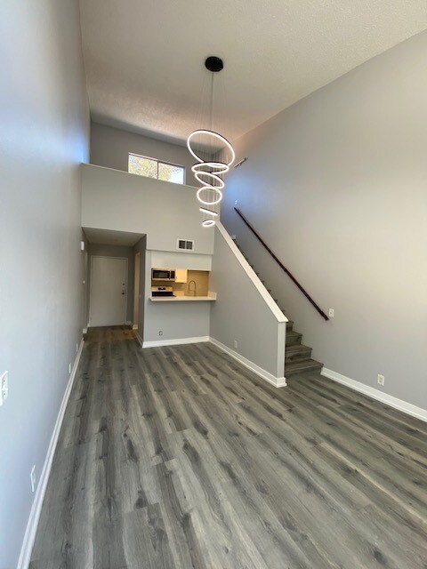 Building Photo - 12601 Van Nuys Blvd