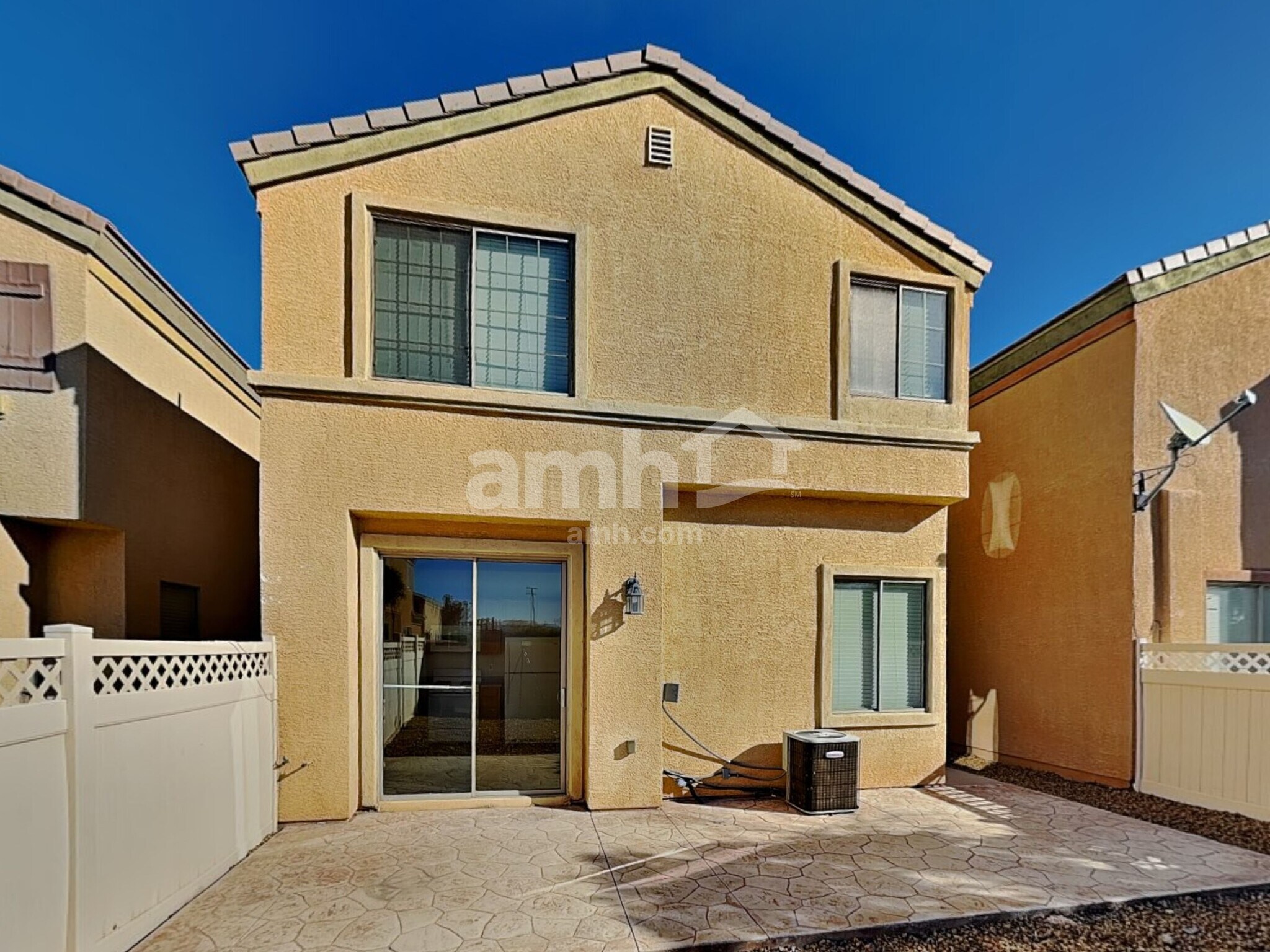 Building Photo - 5283 Railroad River Ave