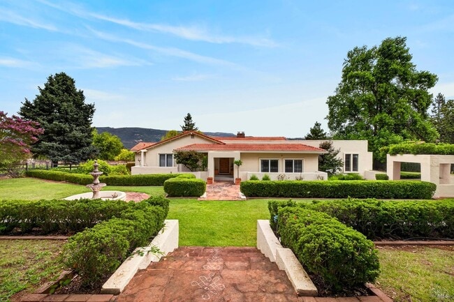 Building Photo - 15644 Arnold Dr