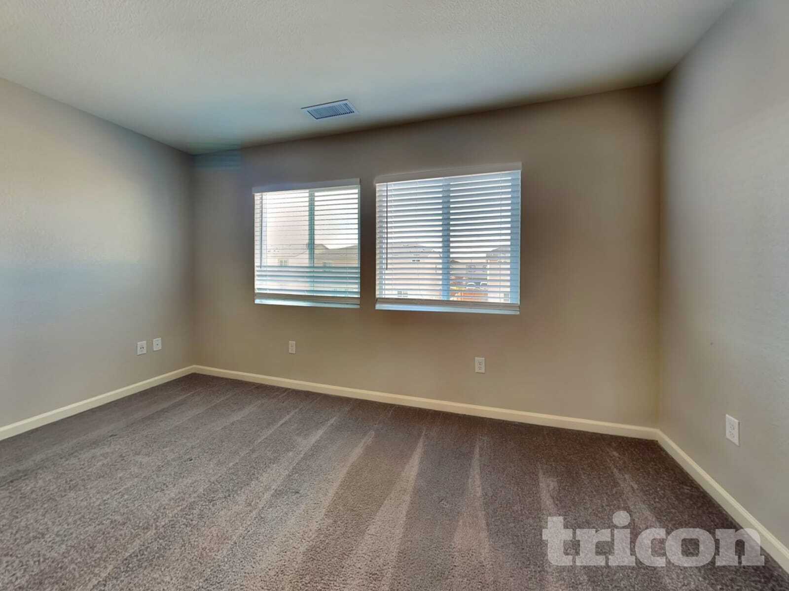 Building Photo - 8941 Elk Ravine Dr