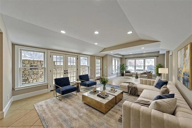 Building Photo - 11180 W Rd