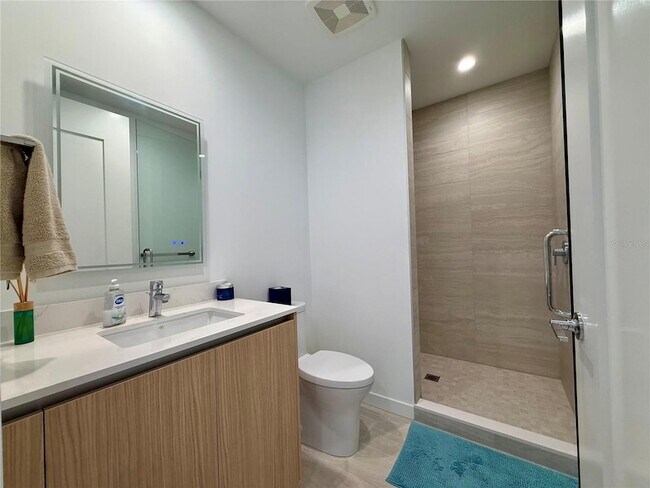 Building Photo - 301 Quay Cmn