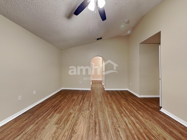 Building Photo - 1071 Royal Marquis Cir