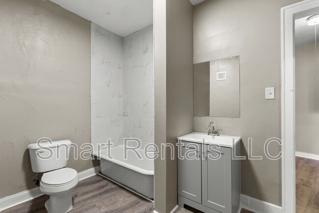 Building Photo - 4523 Gravois Ave