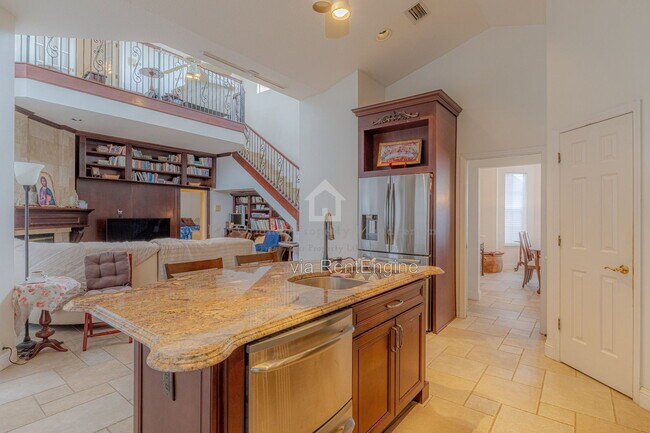 Building Photo - 8732 Beckingham Pl