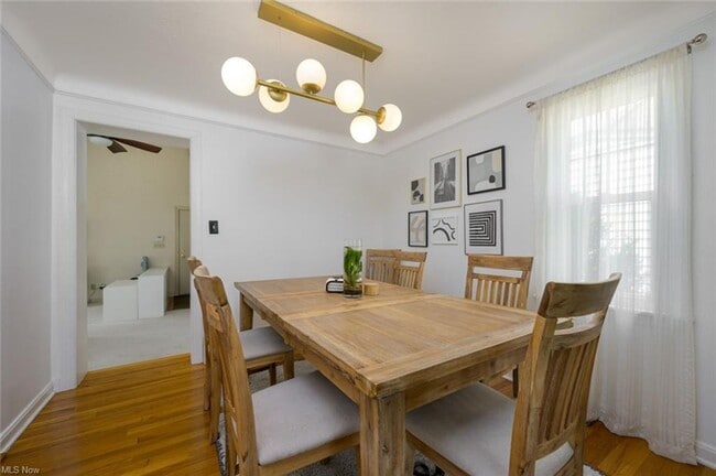 Building Photo - Spacious Colonial For Rent in Lyndhurst