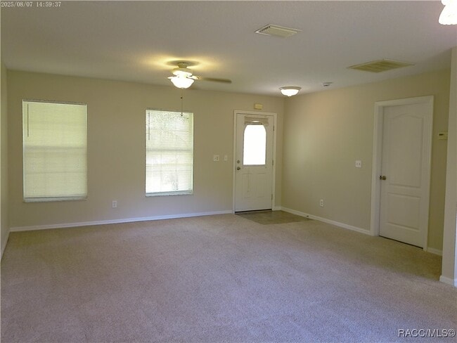 Building Photo - 6015 E Carmel Ln