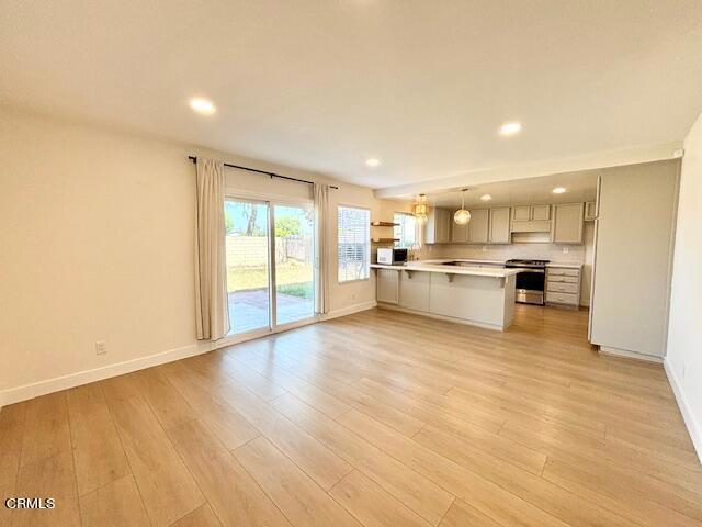 Building Photo - 1721 Valencia Pl