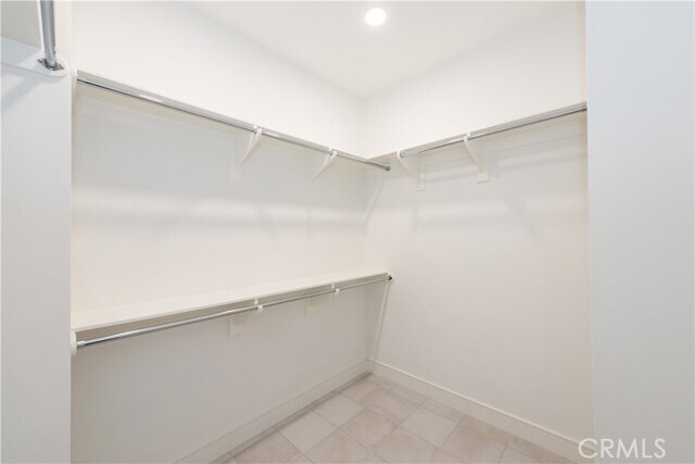 Building Photo - 121 Toretta