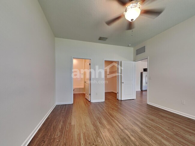 Building Photo - 11607 Pace Bend Ct