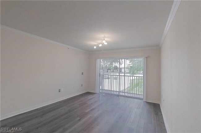 Building Photo - 8234 Key Royal Cir