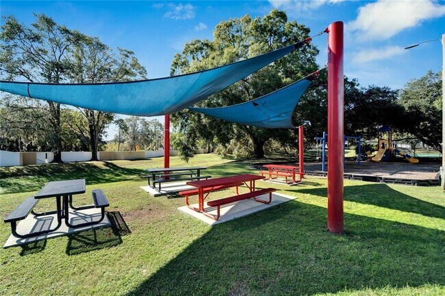 Building Photo - 8202 Broward Pl