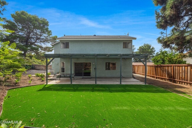 Building Photo - 3050 Wildwood Ave