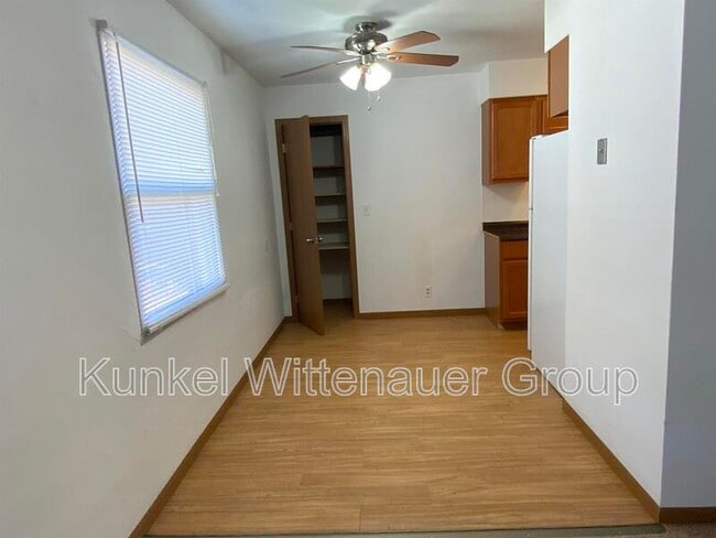 Building Photo - 1802 Jamestown Rd