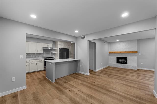 Primary Photo - 7607 Wellcrest Dr
