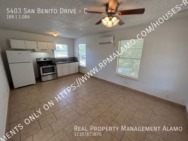 Building Photo - Upstairs 1 Bedroom 1 Bath Unit Minutes FRO...