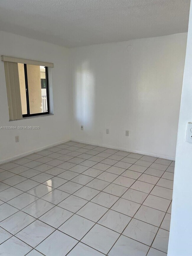 Building Photo - 8075 SW 107th Ave