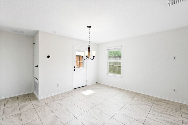 Building Photo - Stunning 1-Story Ranch with Lake View on C...