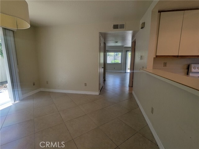 Building Photo - 28262 Glenbrook