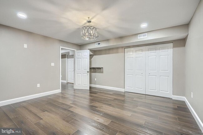 Building Photo - 601 Long Wall Dr