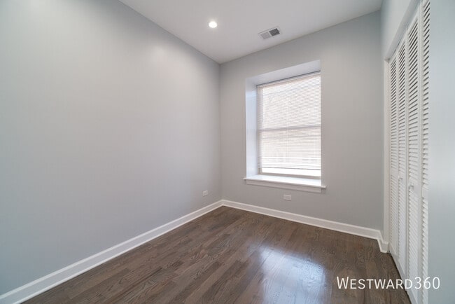 Building Photo - 3101 Leland-2