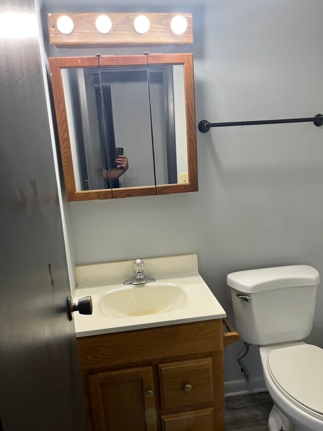 Building Photo - 1306 Cleveland-