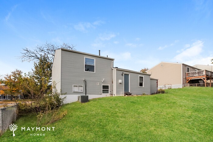 Building Photo - 2937 Overdale Dr