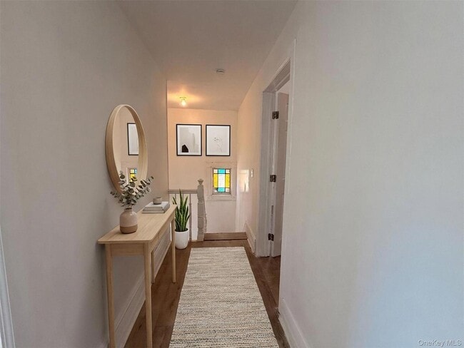 Building Photo - 146 NY-284